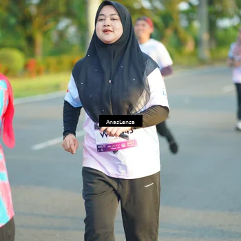 Runner Photo 7777166