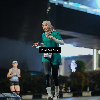 Runner Photo 7777172