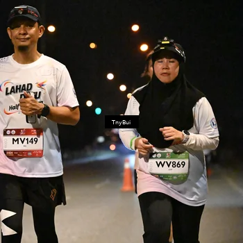 Runner Photo 7777175