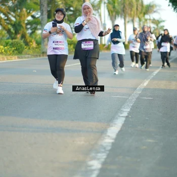 Runner Photo 7777186