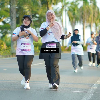 Runner Photo 7777195
