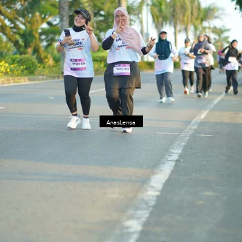 Runner Photo 7777207