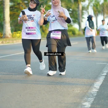 Runner Photo 7777253