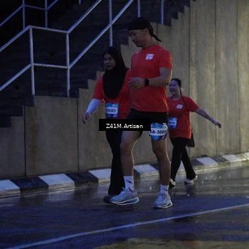 Runner Photo 7777256