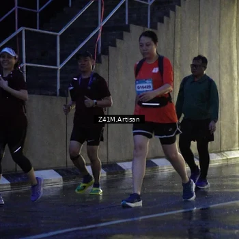 Runner Photo 7777307