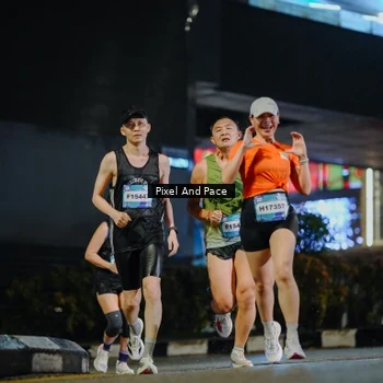 Runner Photo 7777321