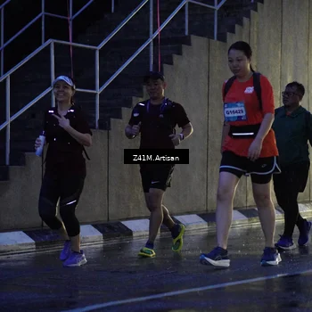 Runner Photo 7777339