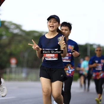 Runner Photo 7777372