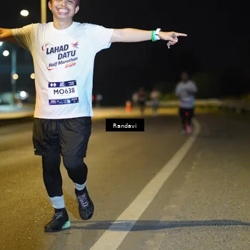 Runner Photo 7777390