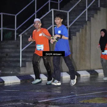 Runner Photo 7777405