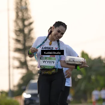 Runner Photo 7777417
