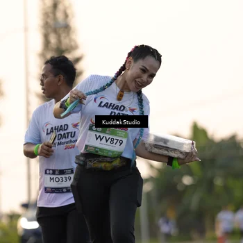 Runner Photo 7777418