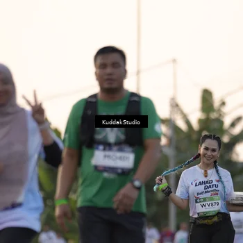 Runner Photo 7777445