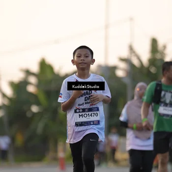 Runner Photo 7777466