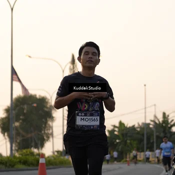 Runner Photo 7777484