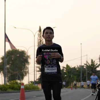 Runner Photo 7777488