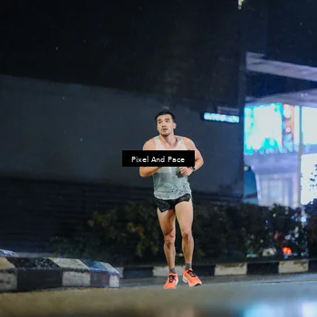 Runner Photo 7777494