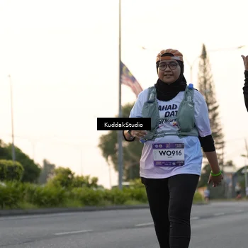 Runner Photo 7777505