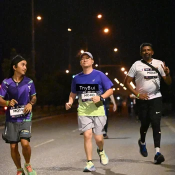 Runner Photo 7777551