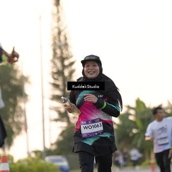 Runner Photo 7777592