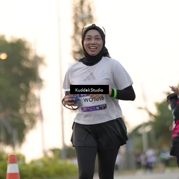 Runner Photo 7777605