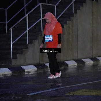 Runner Photo 7777612
