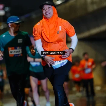 Runner Photo 7777618
