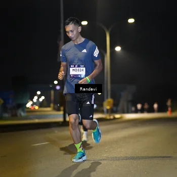 Runner Photo 7777646