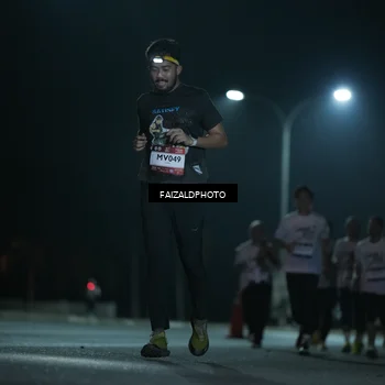 Runner Photo 7777668