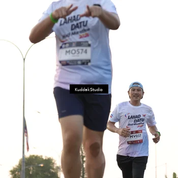 Runner Photo 7777684