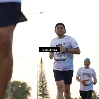Runner Photo 7777687