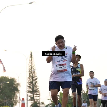 Runner Photo 7777702