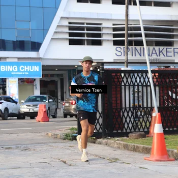 Runner Photo 7777728