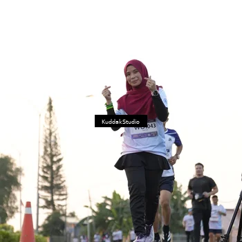 Runner Photo 7777731