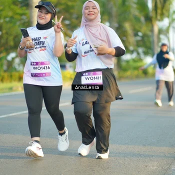 Runner Photo 7777741