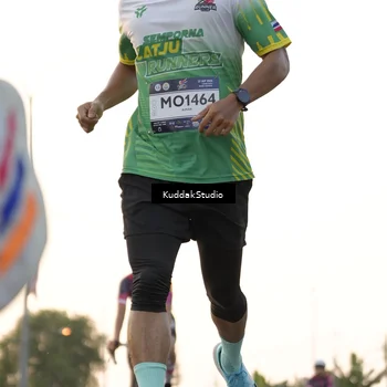 Runner Photo 7777749
