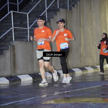 Runner Photo 7777750