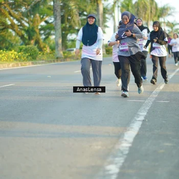 Runner Photo 7777751