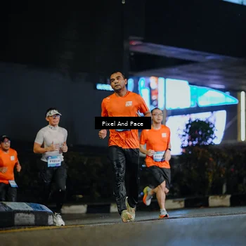 Runner Photo 7777755