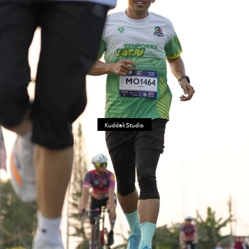 Runner Photo 7777756