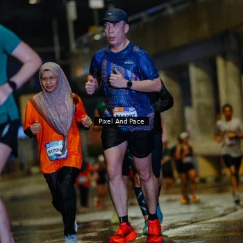 Runner Photo 7777796