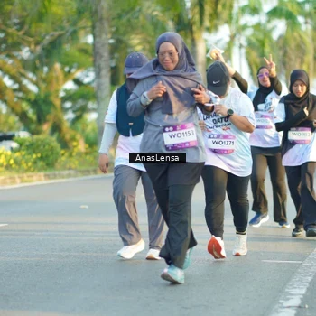 Runner Photo 7777799