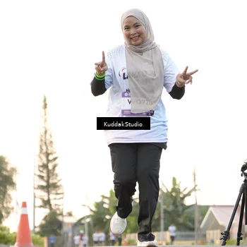 Runner Photo 7777816