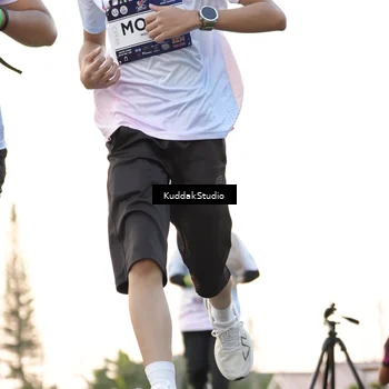Runner Photo 7777832