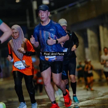 Runner Photo 7777838