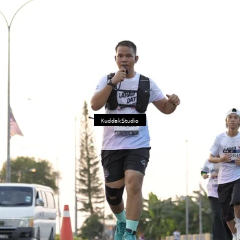 Runner Photo 7777842