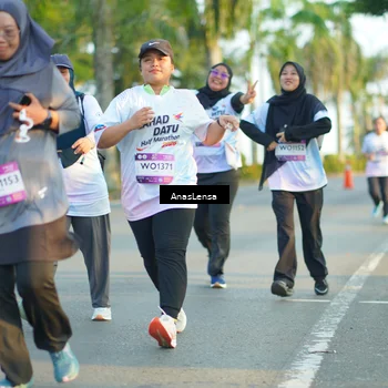 Runner Photo 7777860