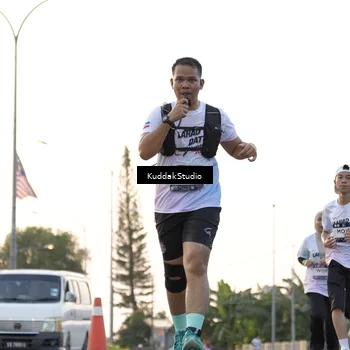 Runner Photo 7777862
