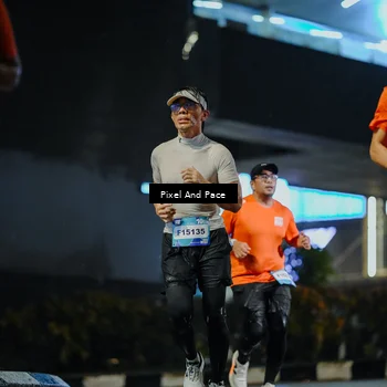 Runner Photo 7777883