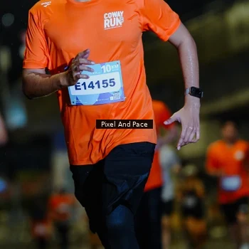 Runner Photo 7777894